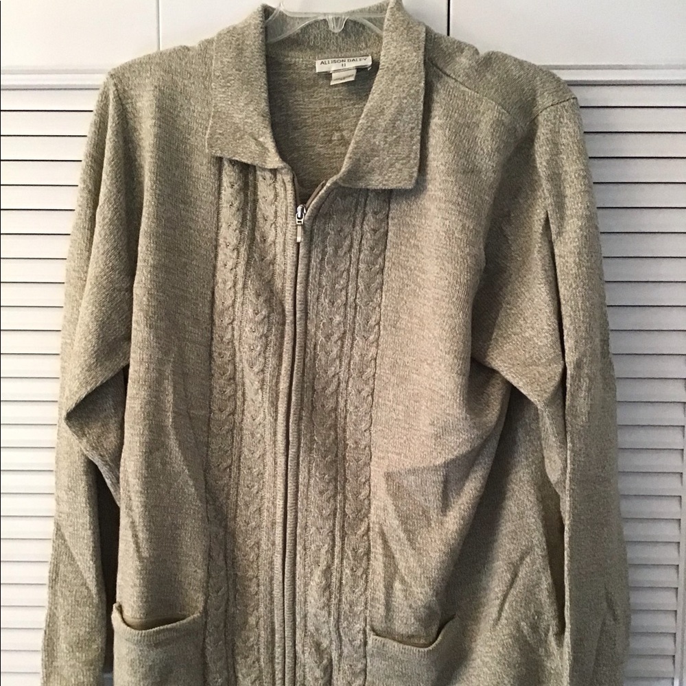 Beautiful zipper sweater 3X